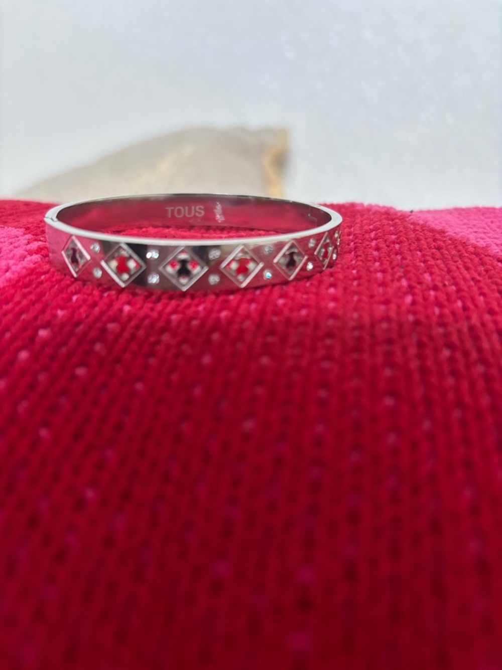 TOUS Silver Diamond-Cut Crystal Bangle - Silver